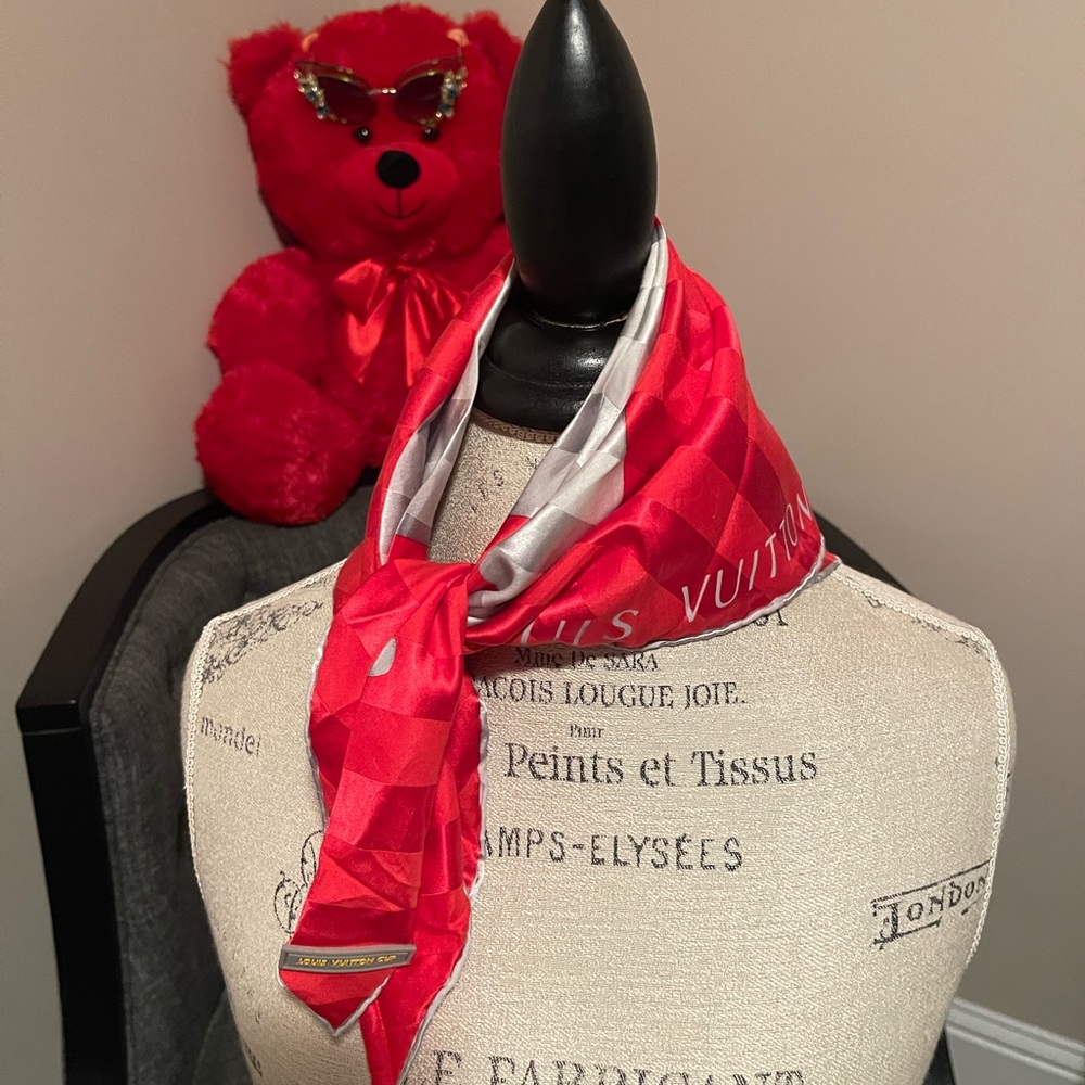 Louis Vuitton Red and Gray Scarf